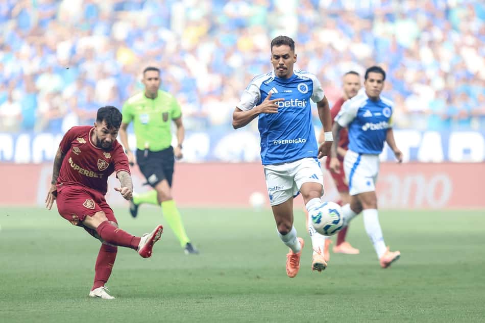 Cruzeiro x Fluminense pela 33ª rodada do Brasileirão  2025.