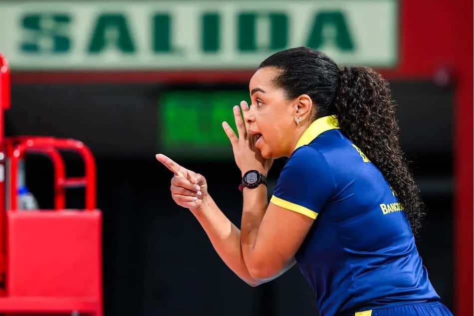 Campeã olímpica em Pequim 2008, Fofão será auxiliar técnica da Seleção Feminina (Foto: Divulgação/CBV)