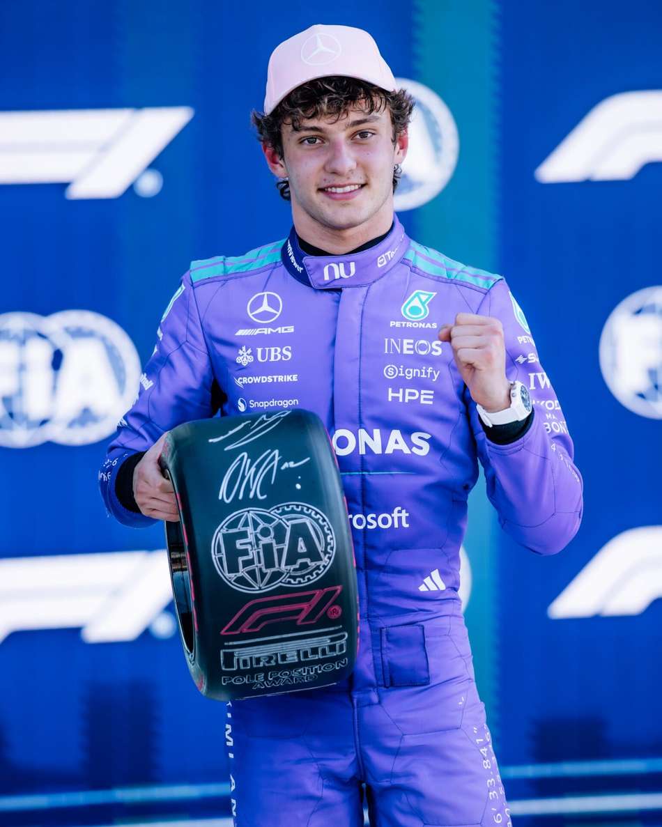 Piloto italiano, Andrea Kimi Antonelli, estreou na F1 em 2025 (Foto: Reprodução/Instagram)