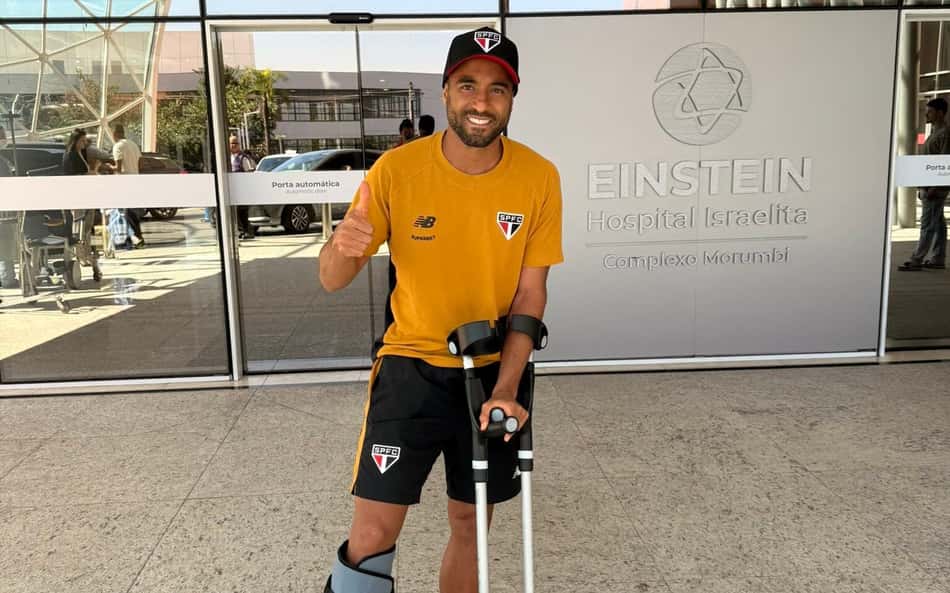 Lucas Moura se pronuncia após operação: 'Eu vou voltar'