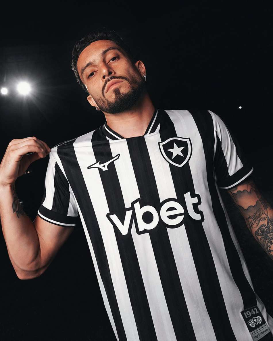 Novo uniforme I do Botafogo (Foto: Divulgação/Botafogo)