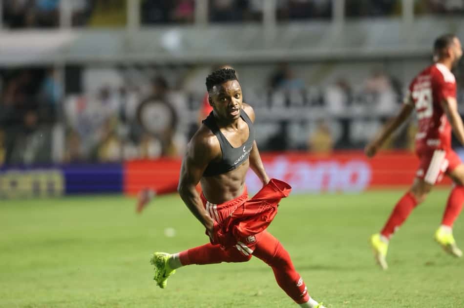 Carbonero foi o responsável por abrir o placar para o Internacional contra o Vasco (Foto: Divulgação/Internacional)