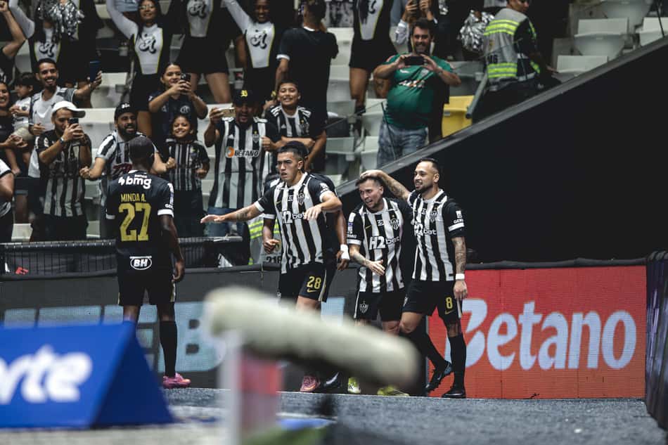 Jogadores comemorando gol em Atlético x Mirassol Foto: Pedro Souza / Atlético)