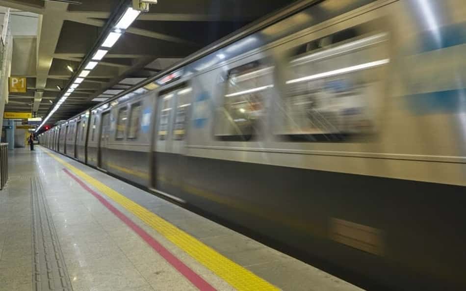 Funcionamento do metrô será alterado em decorrência do Flamengo x Vasco?