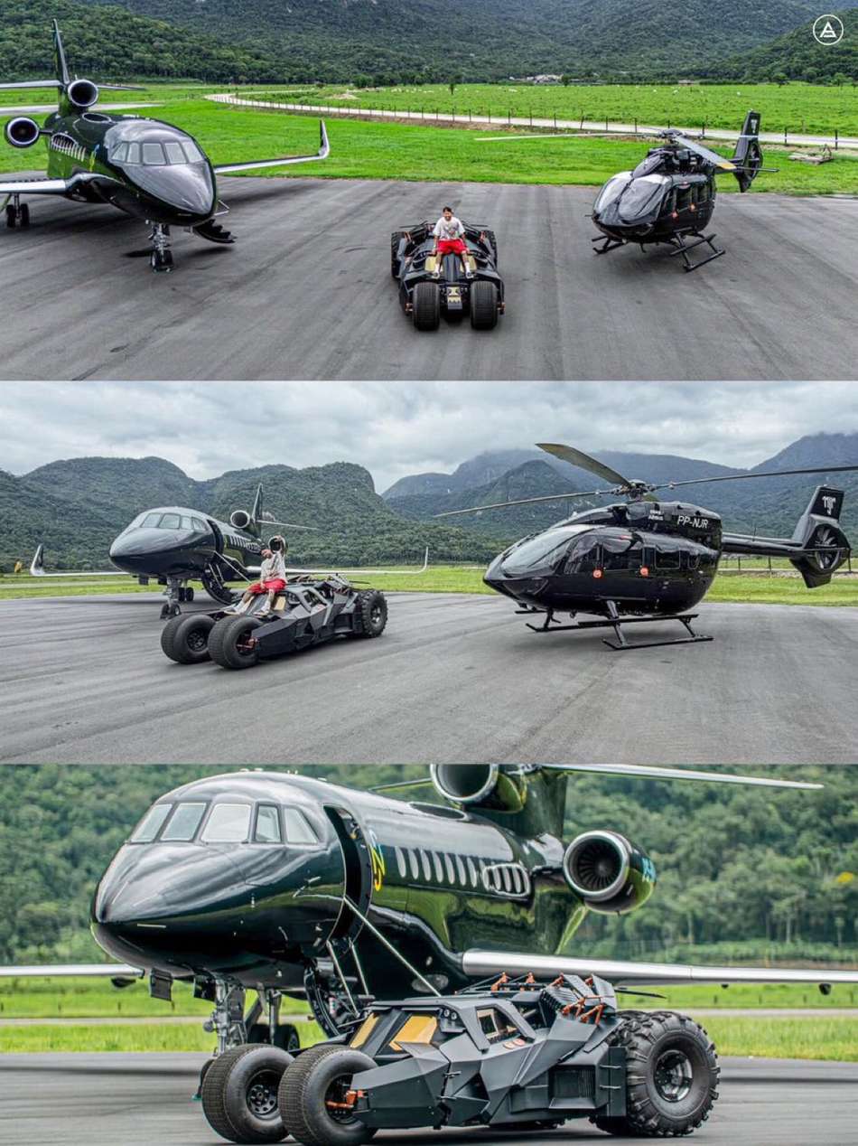 O atacante do Santos, Neymar Jr. mostra todas as suas aeronaves.