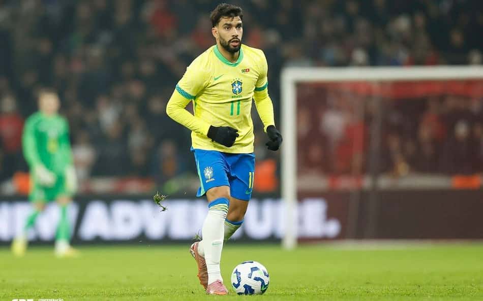 Lucas Paquetá em ação pela Seleção Brasileira em amistoso internacional