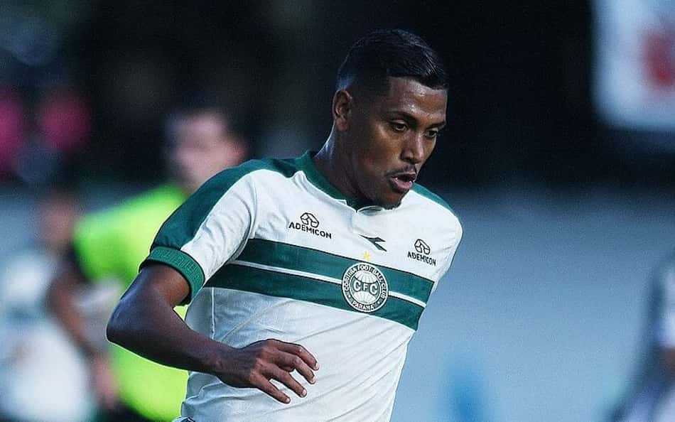 Pedro Rocha destaca campanha do Coritiba e projeta 'duas finais' antes da Copa