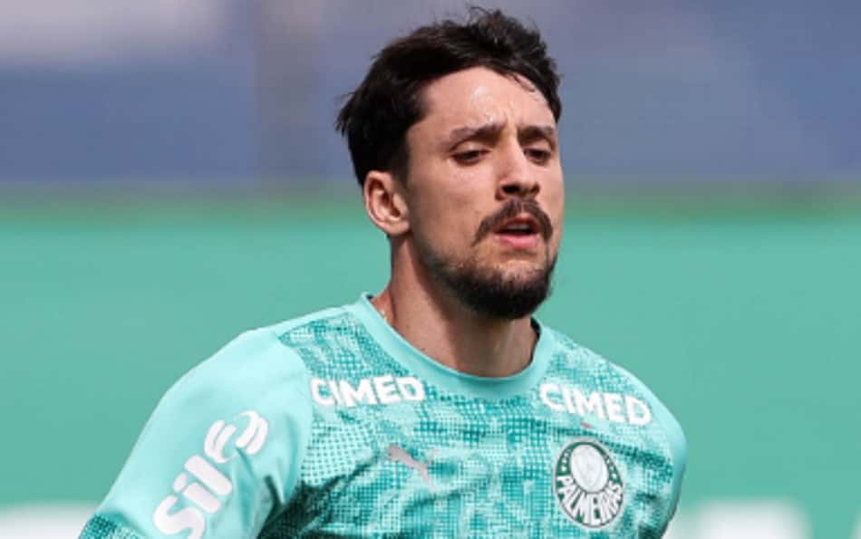 Com Piquerez no gramado, Palmeiras encerra preparação para pegar o Remo; veja a programação