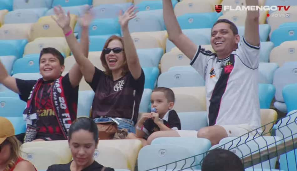 Setor misto do Maracanã torcedores do Vasco e do Flamengo convivem em harmonia 