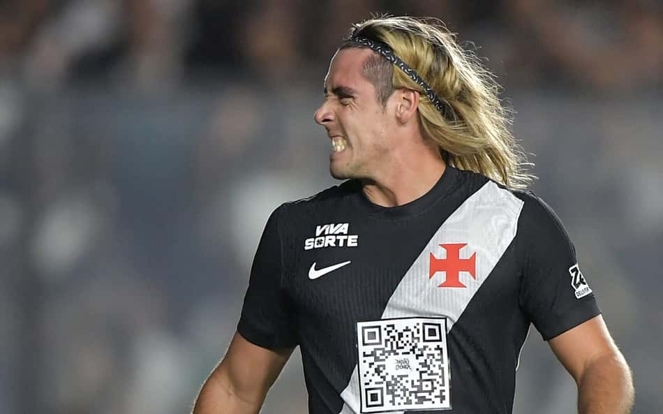 Spinelli avalia classificação do Vasco na Copa do Brasil: 'Tudo controlado'