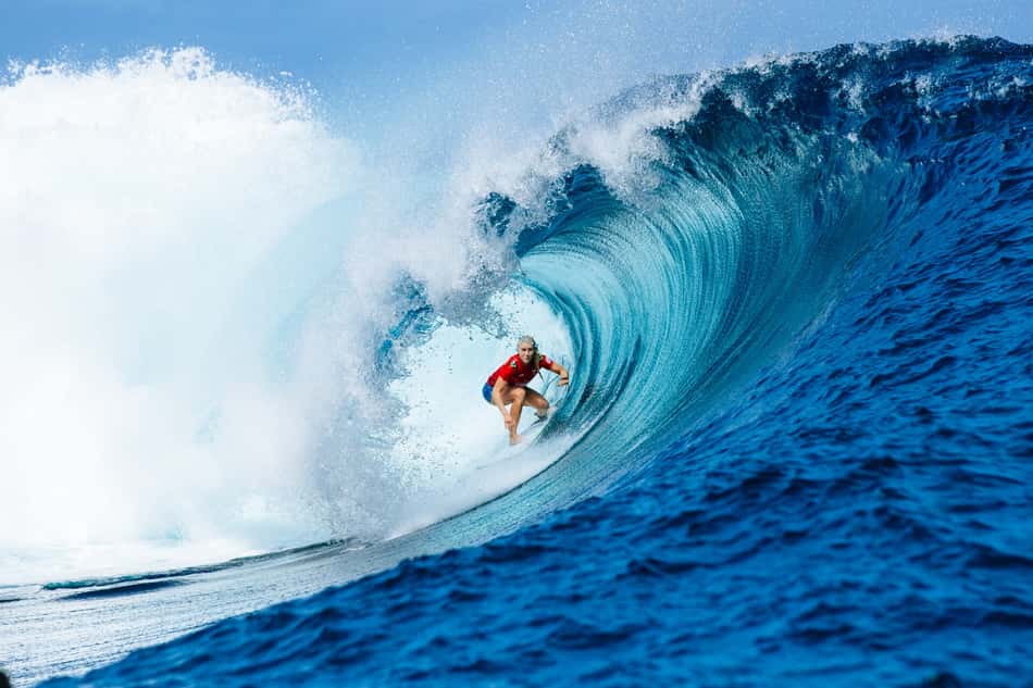 Tati Weston-Webb em ação na WSL (Foto: Damien Poullenot/World Surf League)