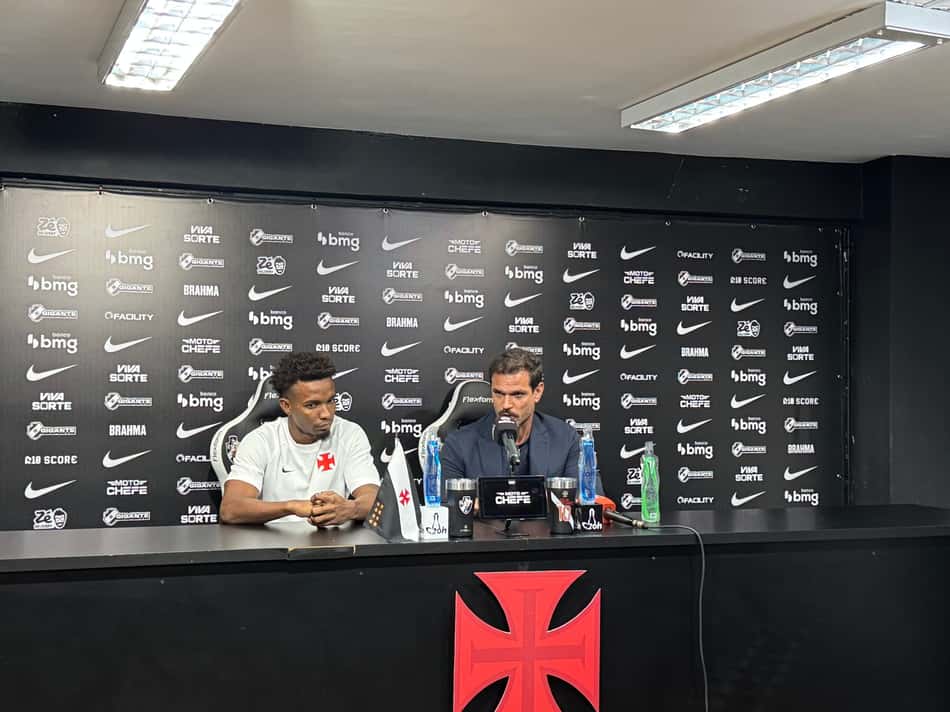 Thiago Mendes e Ademar Lopes assumem coletiva pós-jogo do Vasco