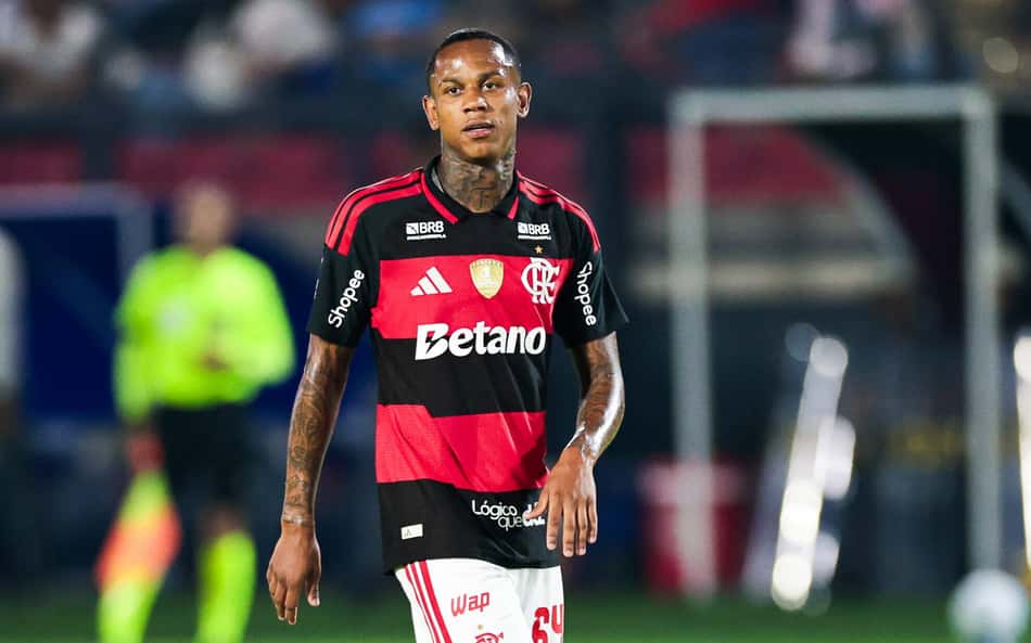 Após críticas, Wallace Yan fica fora de jogo do Flamengo na Libertadores; entenda