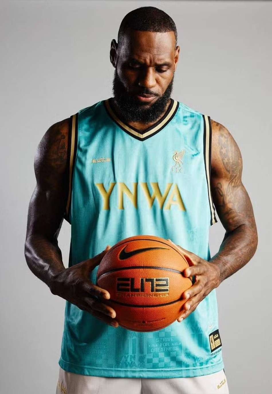 LeBron e Liverpool