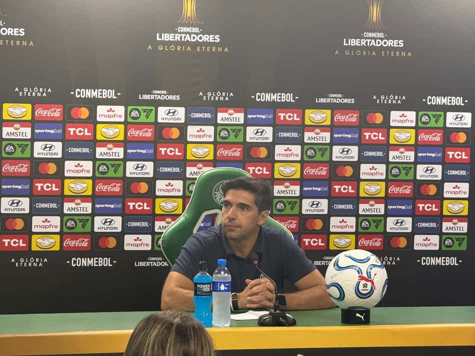 Abel Ferreira, técnico do Palmeiras, em coletiva de imprensa da Libertadores