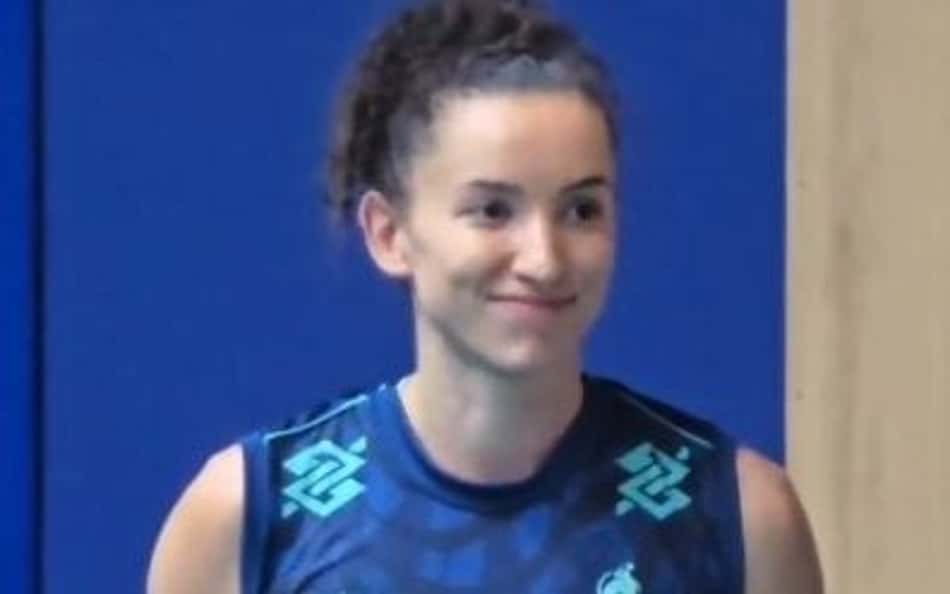 VÍDEO: Gabi Guimarães se apresenta na Seleção Brasileira para a VNL