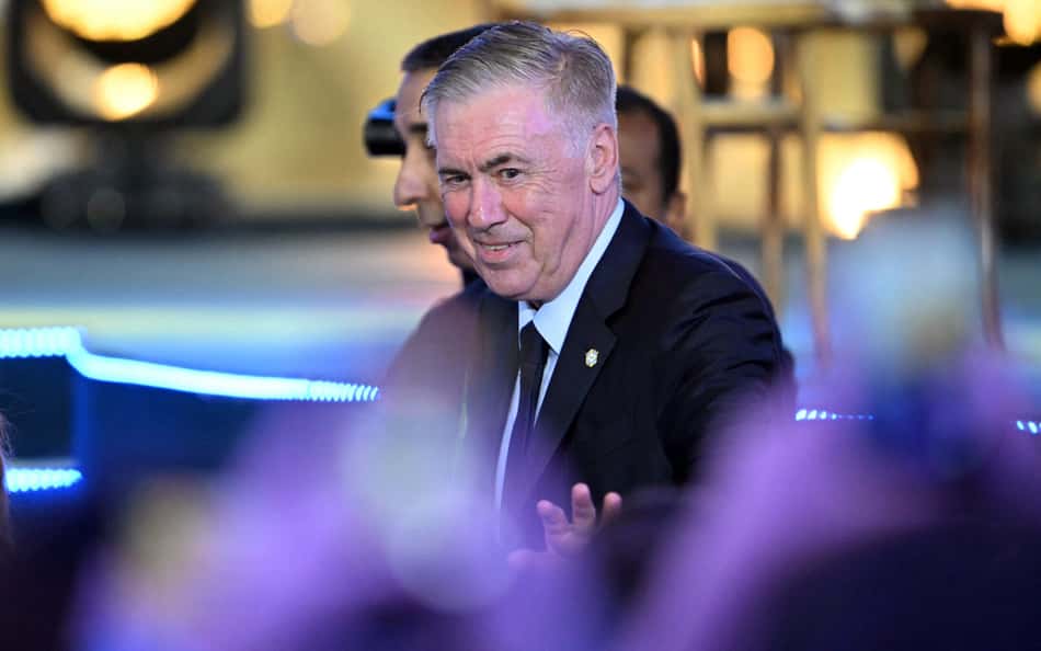 Ancelotti explica escolha de trio de goleiros: 'Experiência'