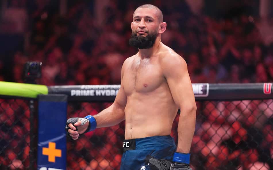 Chimaev despenca no ranking peso por peso do UFC após derrota
