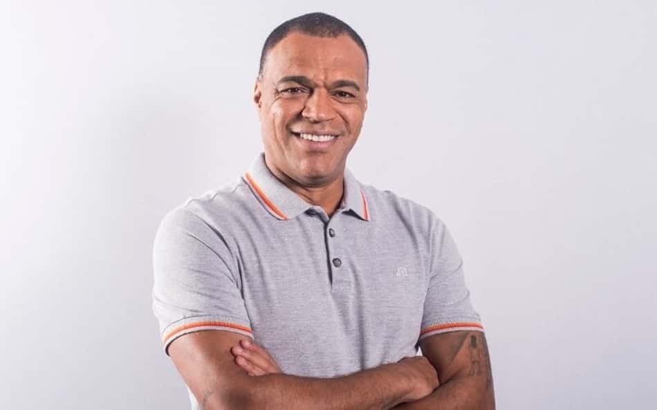 Denílson revela conversa entre Neymar e Ancelotti antes da convocação