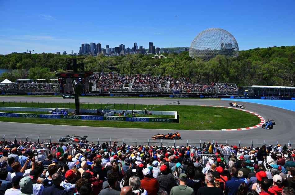 Gabriel Bortoleto liderando pelotão no GP do Canadá pela F1 2026 (Foto: Minas Panagiotakis/Getty Images/AFP)