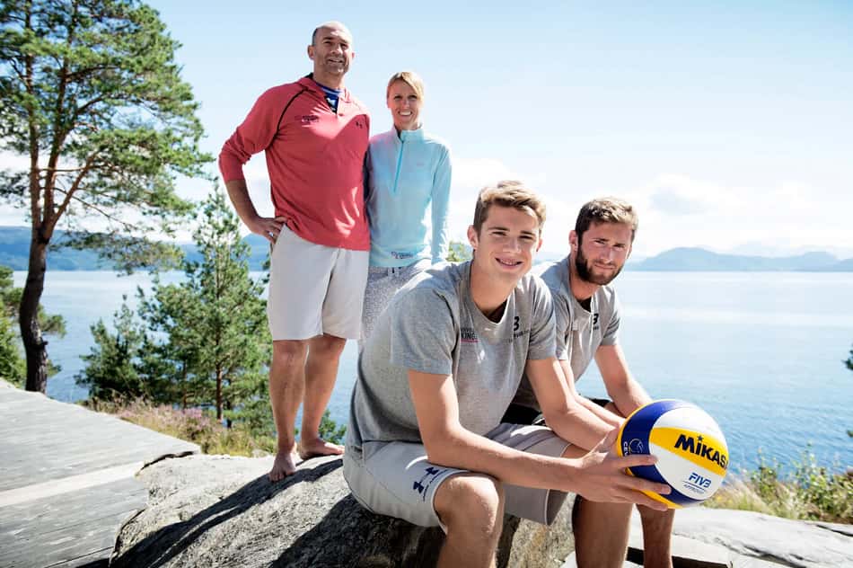 A família Berntsen Mol: Kare (pai), Merita (mãe), Anders e Hendrik (filhos (Foto: Fred Ivar Utsi Klemetsen)