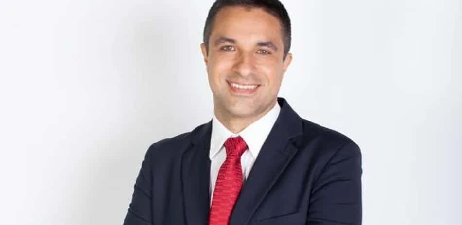 Fernando Nardini faz sua primeira transmissão pelo canal no Youtube (Foto: Reprodução)
