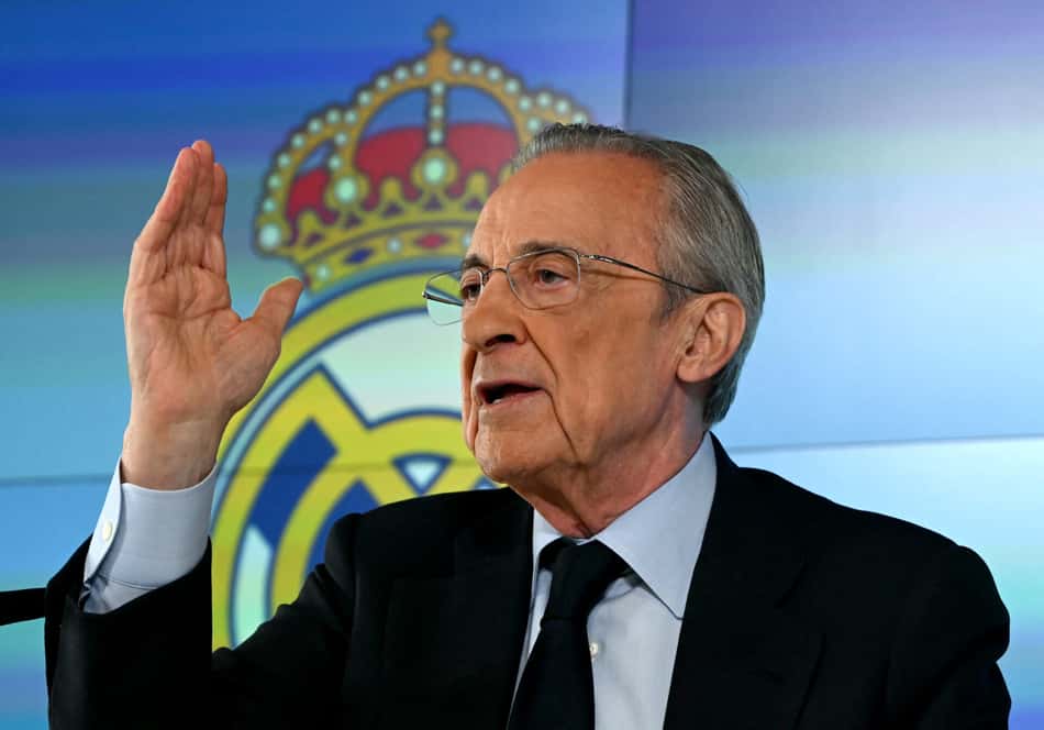 Presidente do Real Madrid, Florentino Pérez em coletiva (Foto: JAVIER SORIANO / AFP)