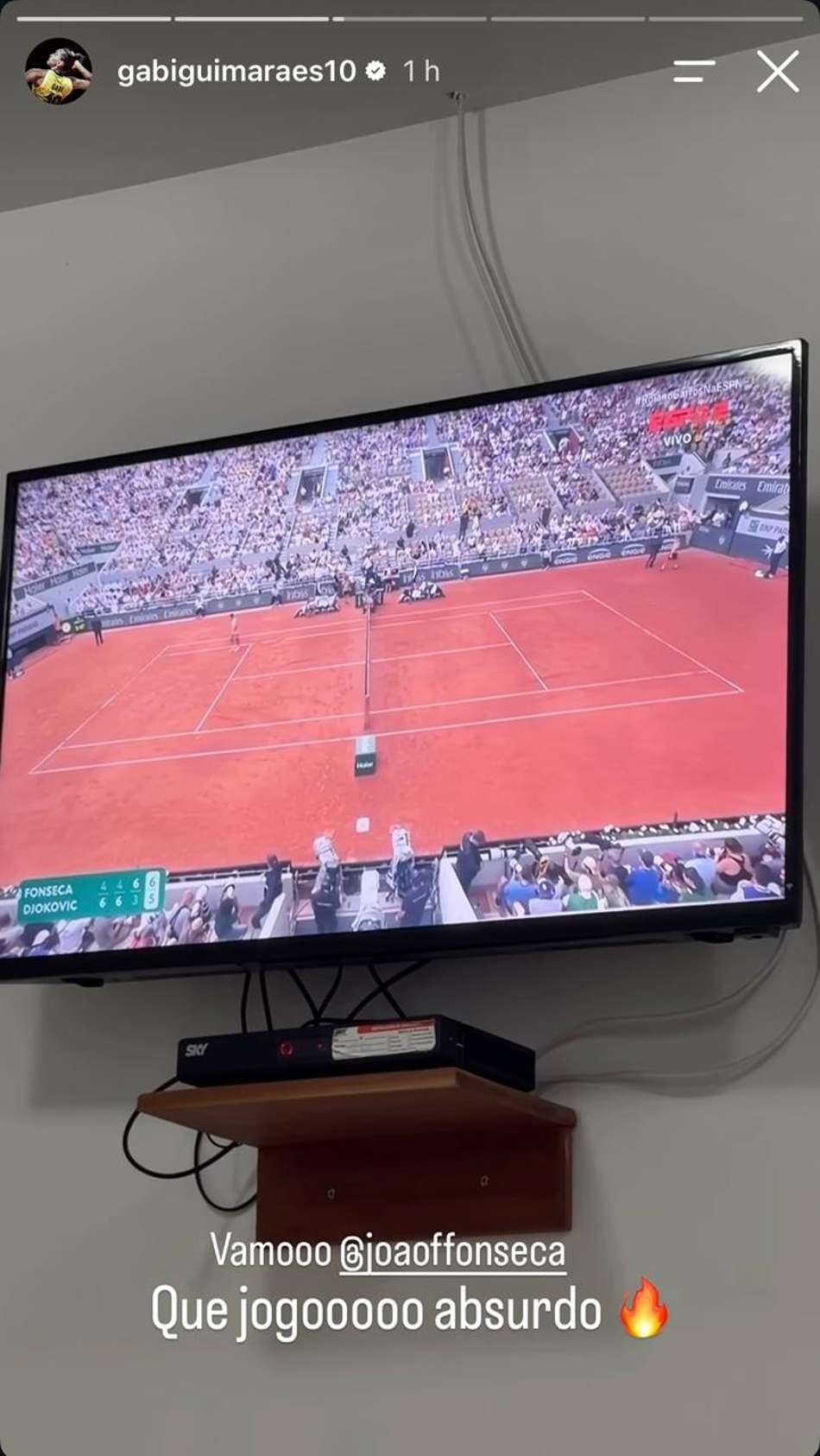 Gabi Guimarães reage a partida de João Fonseca contra Djokovic
