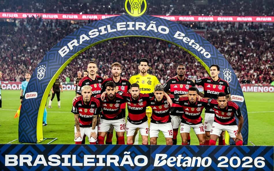 Jogador do Flamengo revela reação de Carrascal no vestiário após expulsão