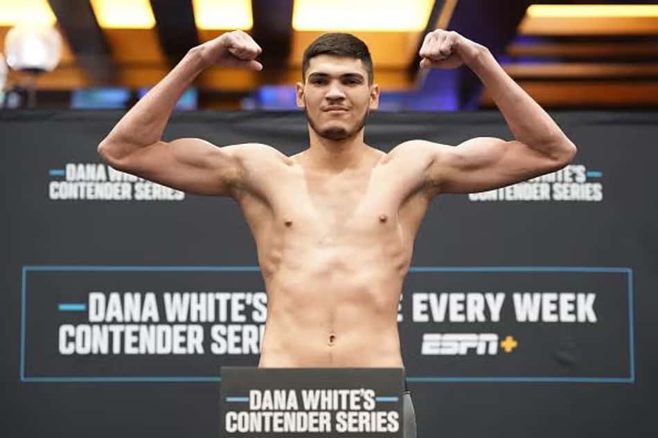 Jose Henrique Sousa em pesagem do Dana White's Contender Series, antes do UFC (Foto: Chris Unger/Zuffa LLC/UFC)