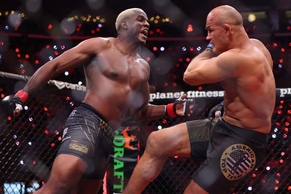 Junior Cigano é derrotado no MVP MMA 1 (Foto: Sarah Stier/Getty Images for Netflix/AFP)