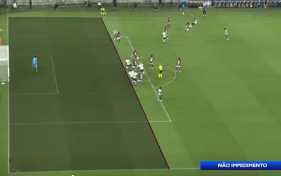 Torcedores reclamam de linha de impedimento em Flamengo x Vasco: 'Se fosse'