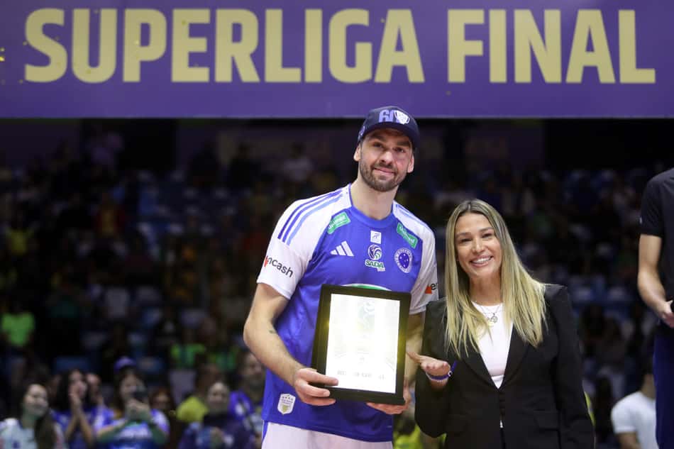O central Lucão foi eleito MVP da Superliga Masculina 2025/2026