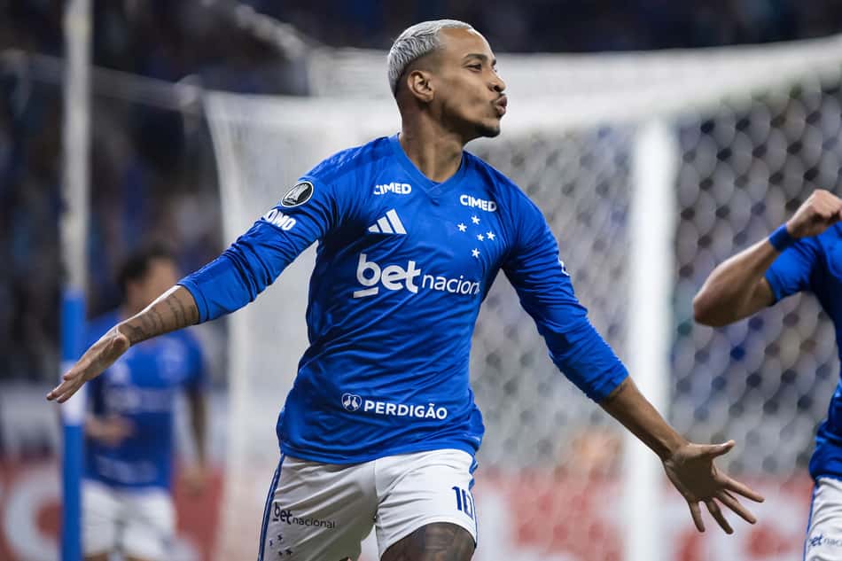 Matheus Pereira comemora gol em Cruzeiro x Barcelona-EQU, no Mineirão