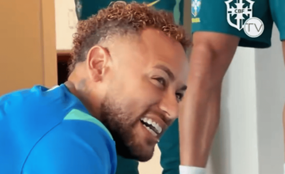 Neymar durante atividade na academia (Foto: Reprodução/CBFTV)