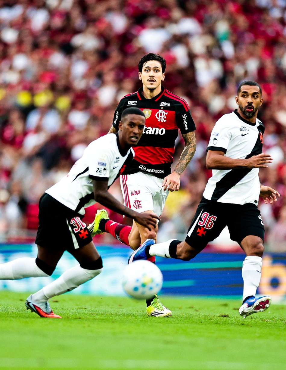 Pedro em Flamengo x Vasco (Foto: Adriano Fontes/Flamengo)