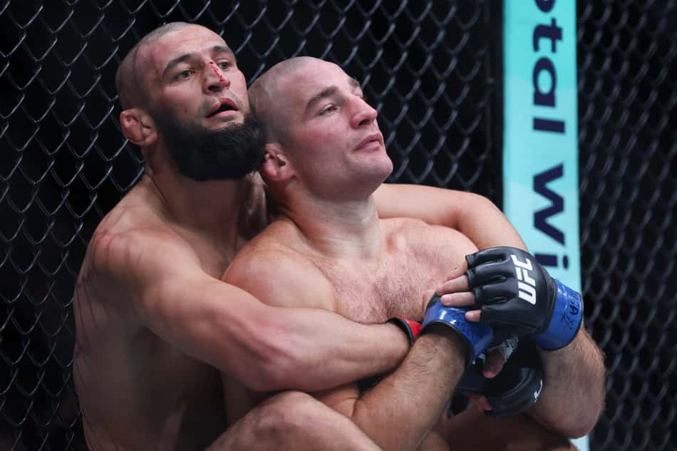 Sean Strickland derrotou Khamzat Chimaev no UFC 328 (Foto: Ishika Samant/Getty Images/AFP)