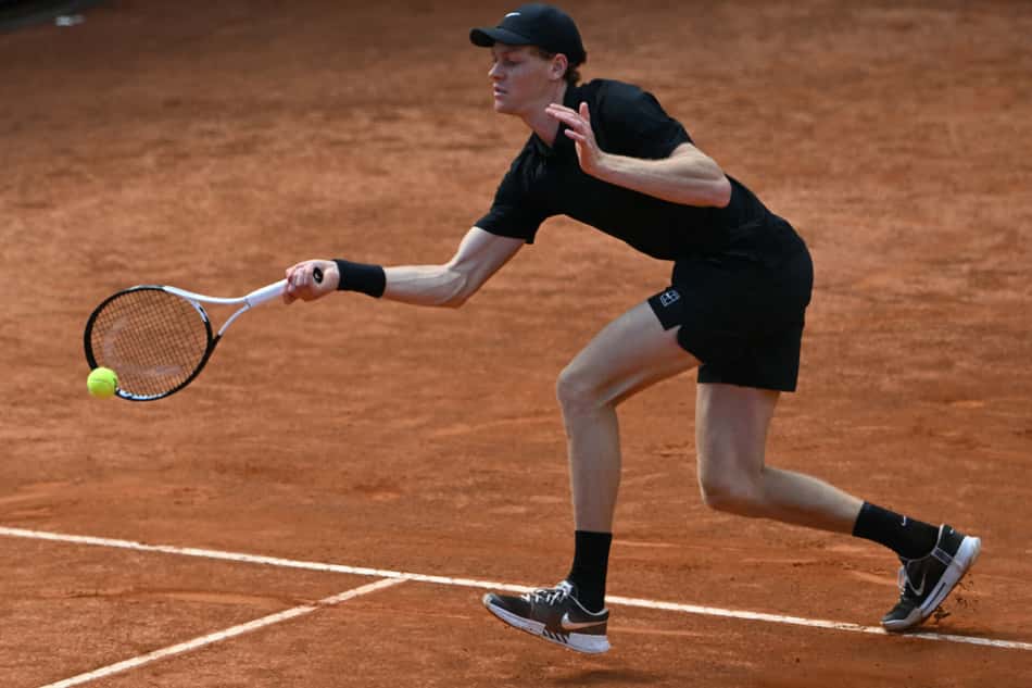 Jannik Sinner durante a semifinal do Masters 1000 de Roma