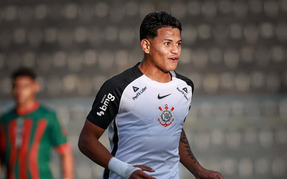 Europa monitora situação de Luiz Fernando, destaque da base do Corinthians (Foto: Rodrigo Gazzanel / Agência Corinthians)