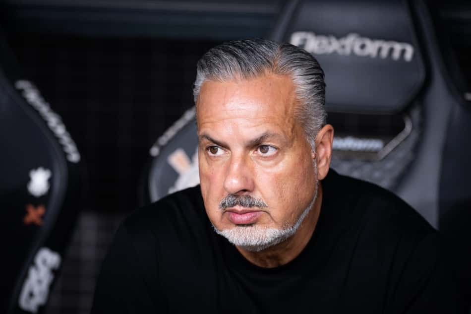 José Boto, diretor de futebol do Flamengo (Foto: Rebeca Schumacker/Ofotográfico/Folhapress) ORG XMIT: Repórter Fotográfico