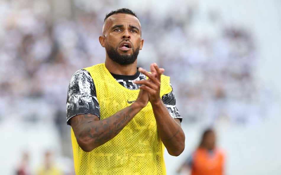 Corinthians: reintegrado por Diniz, Alex Santana soma poucos minutos em 2026