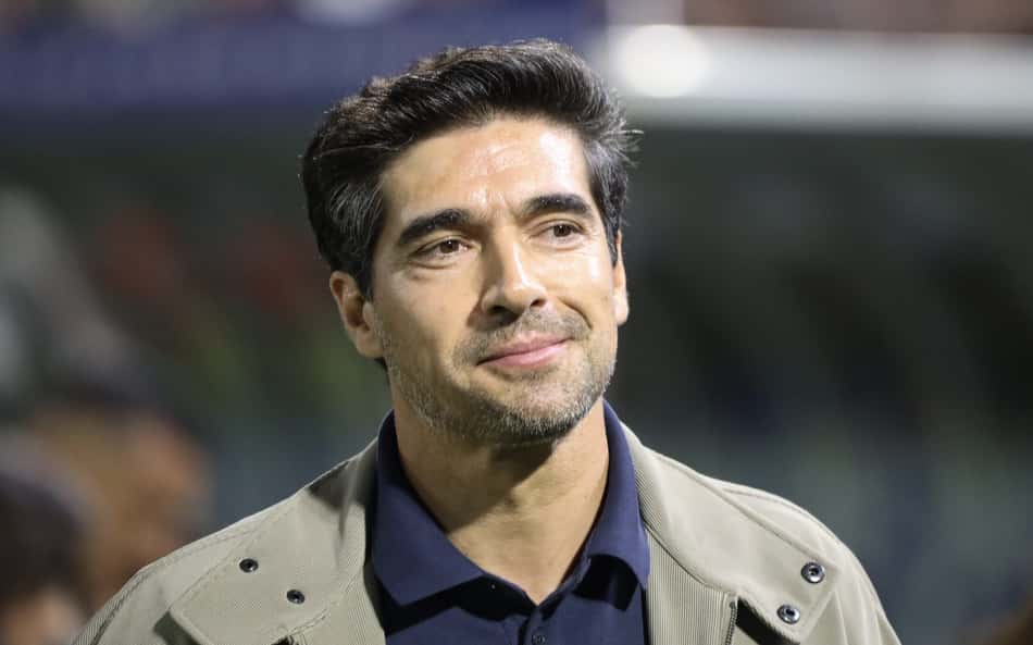 Leila Pereira e projeto: Palmeiras mantém tranquilidade após clube inglês mirar Abel