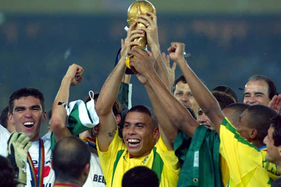 Brasil é a única seleção pentacampeã do mundo. (Foto: Juca Varella/Folhapress)