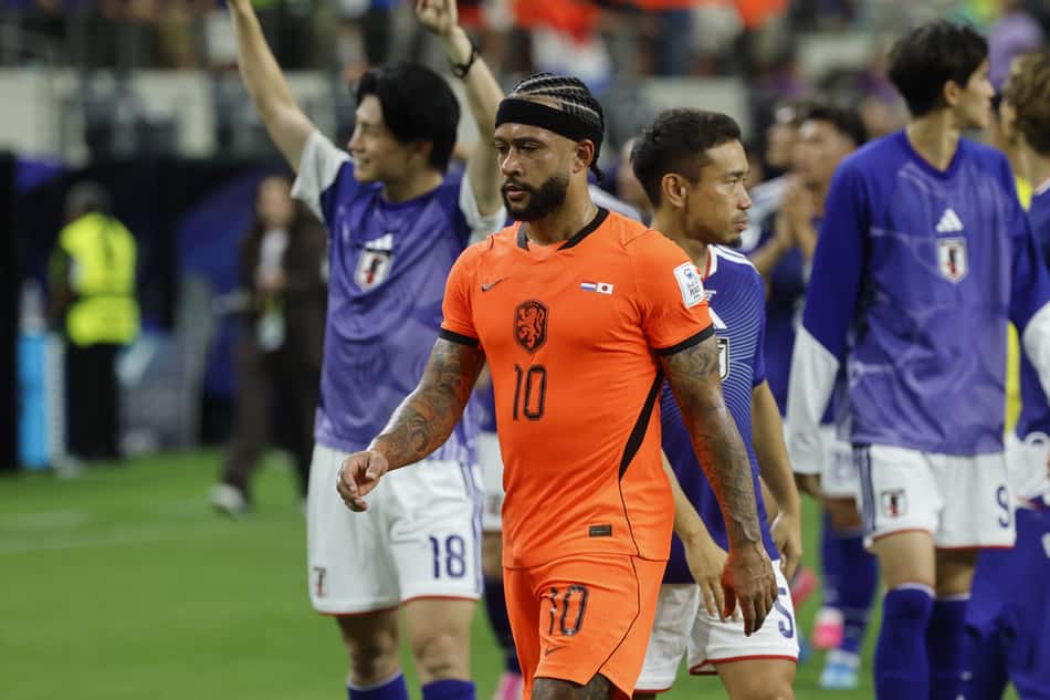 Memphis entrou na segunda etapa de Holanda x Japão (Foto: EFE/ Sebastián Mariscal/FolhaPress ORG XMIT: GR1015)