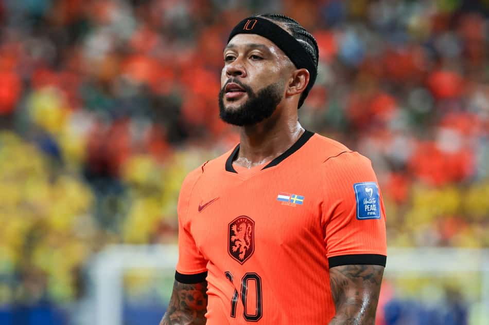 Memphis deu assistência no confronto (Foto: Sports Press Photo / Sports Press Photo/Fotoarena/Folhapress)