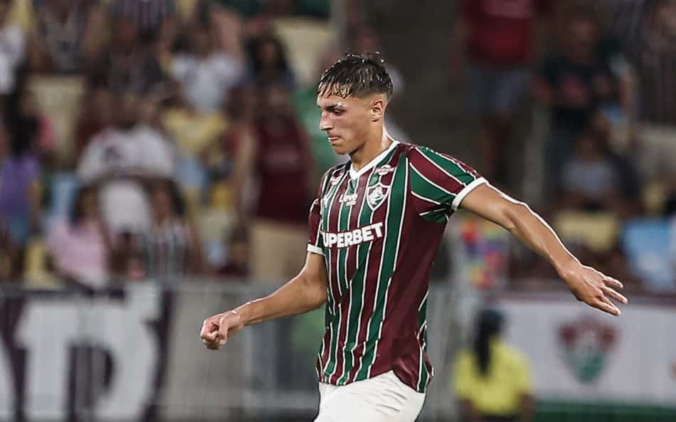 Bernal em ação pelo Fluminense (Foto: Lucas Merçon/ Fluminense FC)
