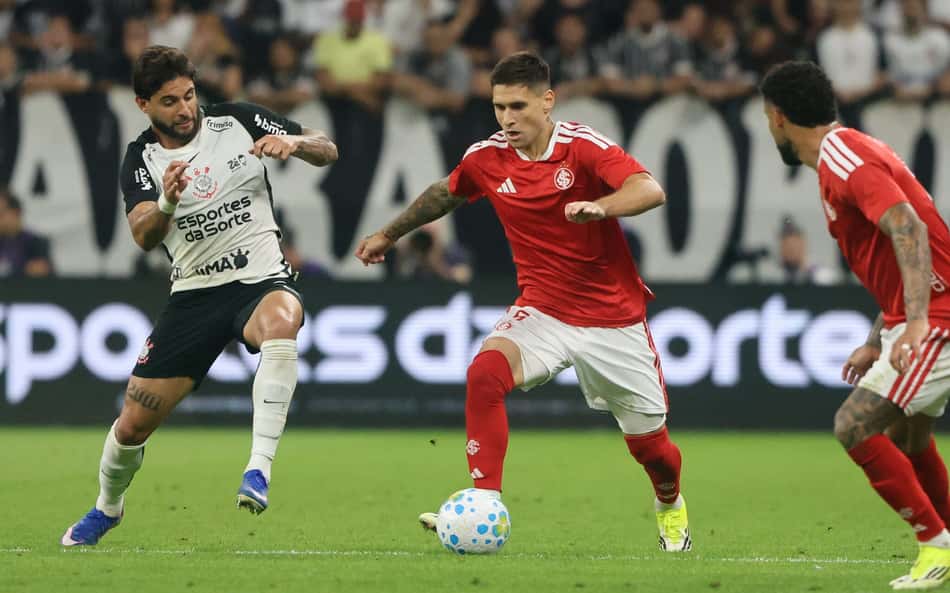 Corinthians enfrenta o Internacional pela Copa do Brasil (Foto: Ricardo Duarte/Internacional)