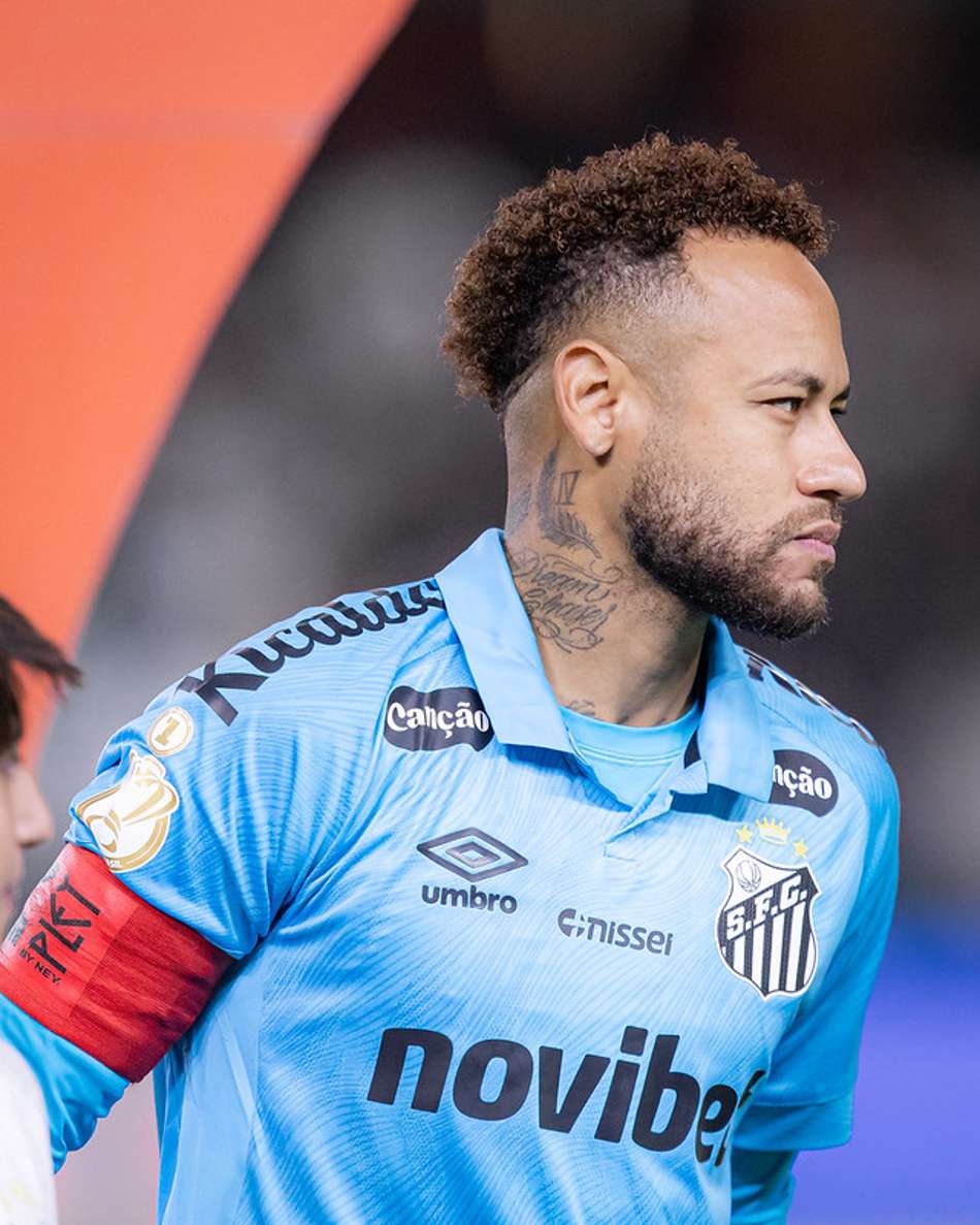 Neymar em duelo contra o Coritiba, pela Copa do Brasil. (Foto: Raul Baretta/ Santos FC)