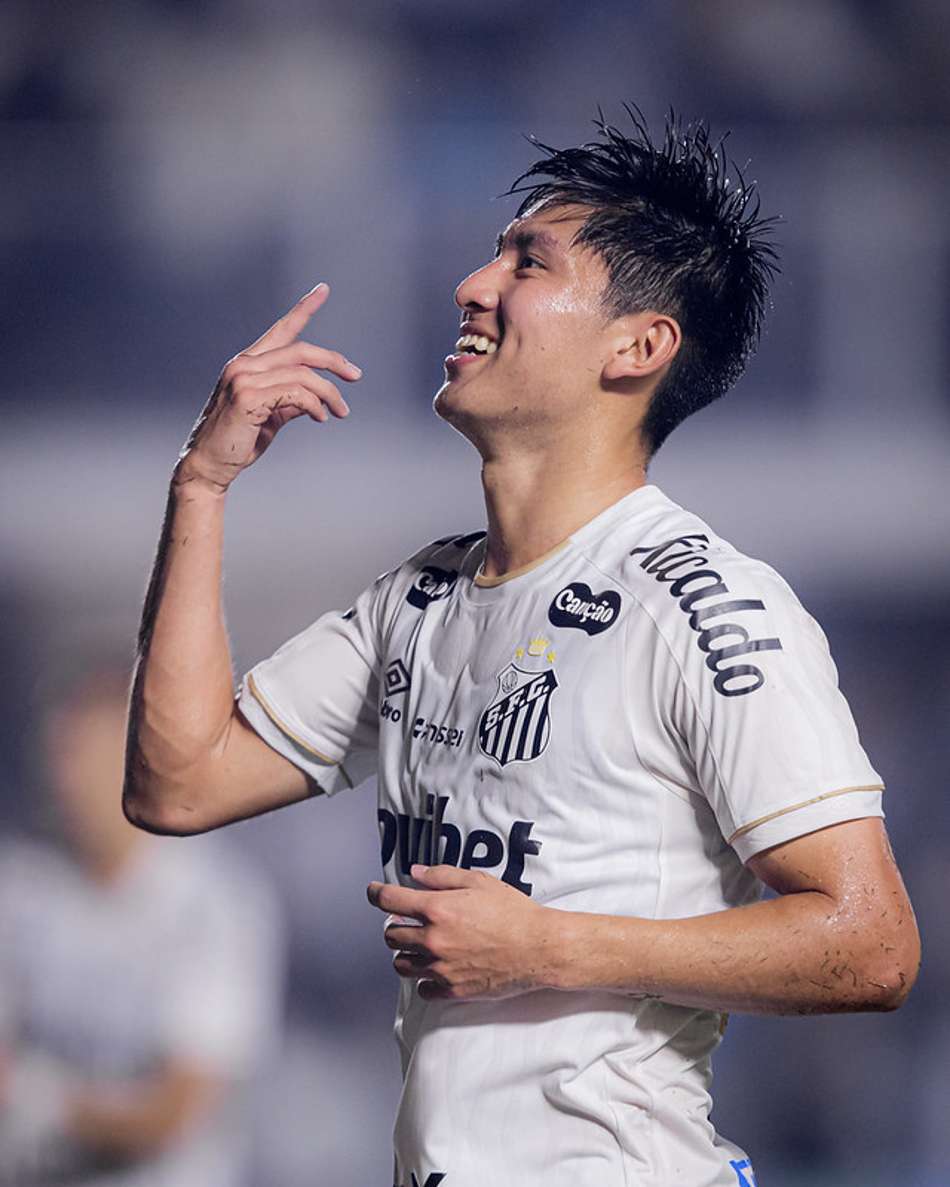 Miguelito foi emprestado ao América-MG na última temporada. Em 2026, retornou ao Santos. (Foto: Raul Baretta/ Santos FC)