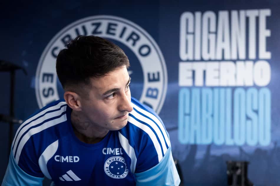 Gabriel Rojas em treinamento na academia na Toca da Raposa II